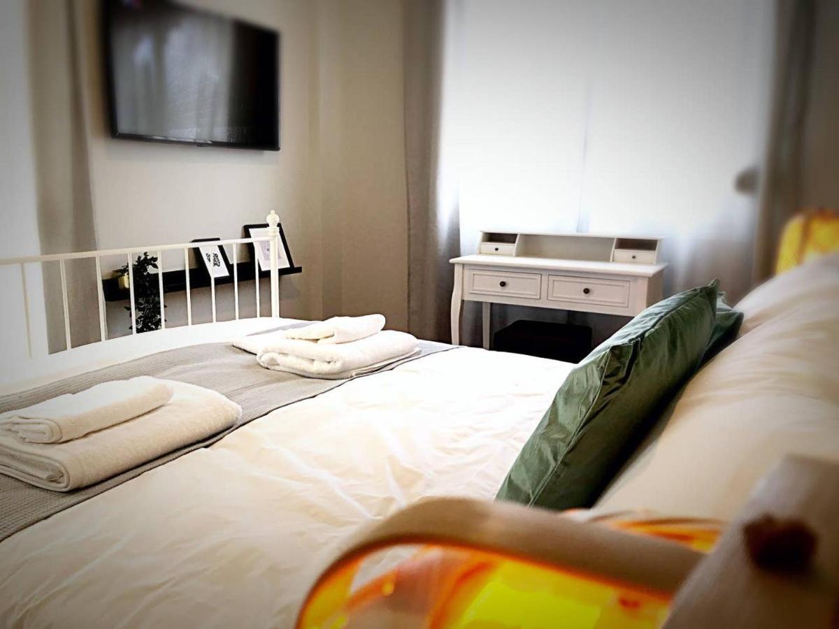 Victoria 5Star / 5Br Bigapt / Sauna / 2Min To Metro Athena Bagian luar foto